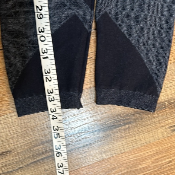 SPANX SEAMLESS MOTO LEGGINGS WOMEN SIZE SMALL NAVY  NEW - Picture 7 of 10